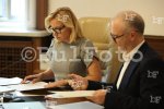 София - Подписване на споразумение между ЦИК и СЕМ