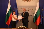 Министър-председателят Румен Радев връчи отличия на българските ученици