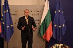 Министър-председателят Румен Радев връчи отличия на българските ученици