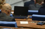 Парламентът ще изслуша вътрешния министър за обществените поръчки за мантинели и полетите на Делян Пеевски