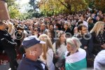 София - Опашка пред базииката "Света София" за мощите на цар Самуил