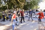 София - Протест срещу неделното хоро пред Народния театър