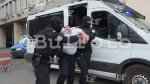 Докараха задържаните килъри на Бинев в Столичната дирекция на вътрешните работи