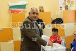 Банкя - Бойко Борисов гласува в късния след обед